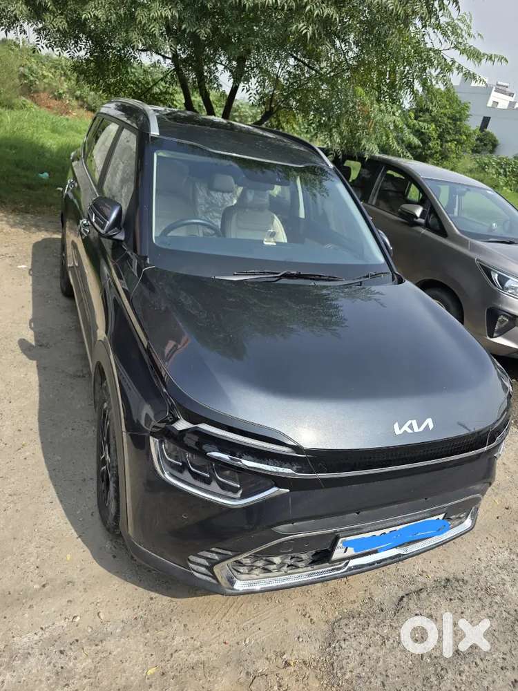 Kia Carens D1.5 6at Luxuryplus 7
