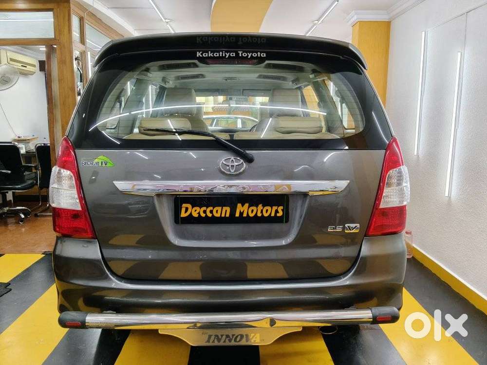 Toyota Innova 2.5 V 7 Str, 2012, Diesel