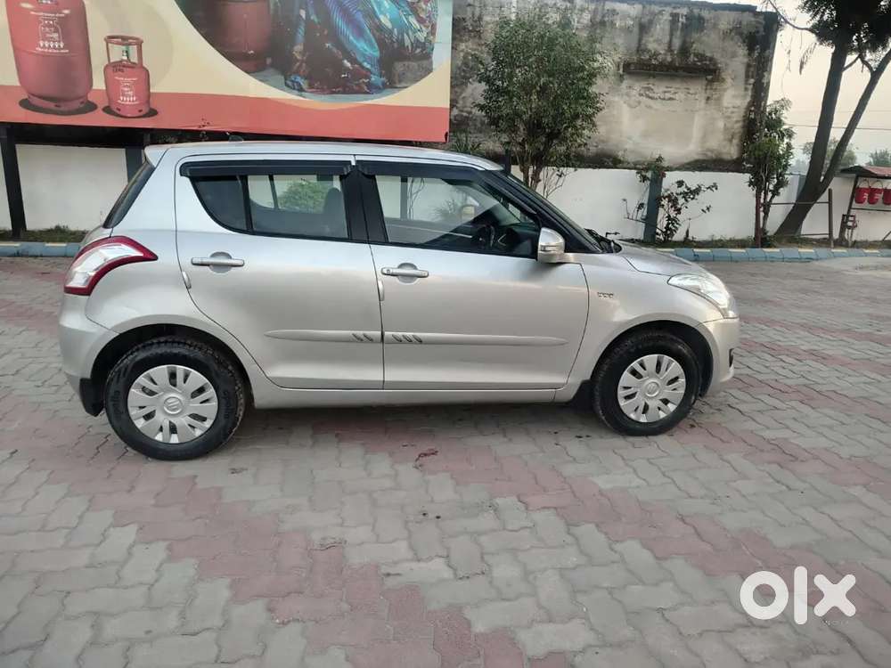 Maruti Suzuki Swift Vxi 2012
