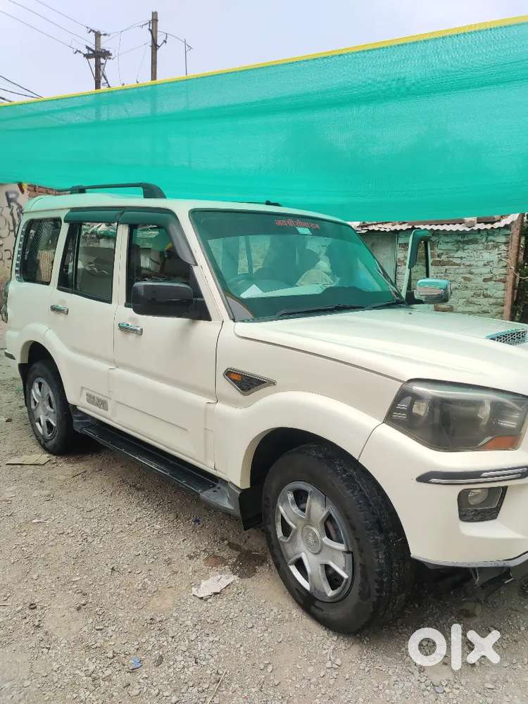 Mahindra Scorpio 2017