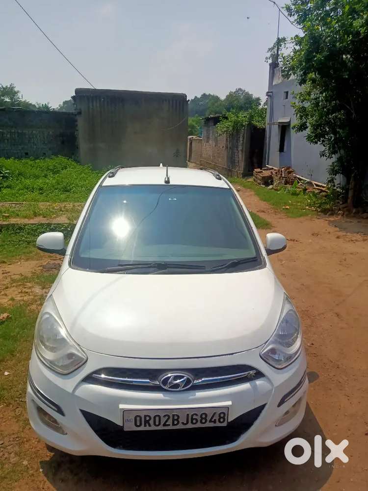 Hyundai I10 Sportz Petrol 2011