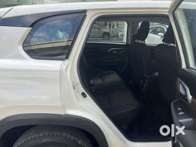 Toyota Urban Cruiser Hyryder 1.5 S Hybrid, 2024, Petrol