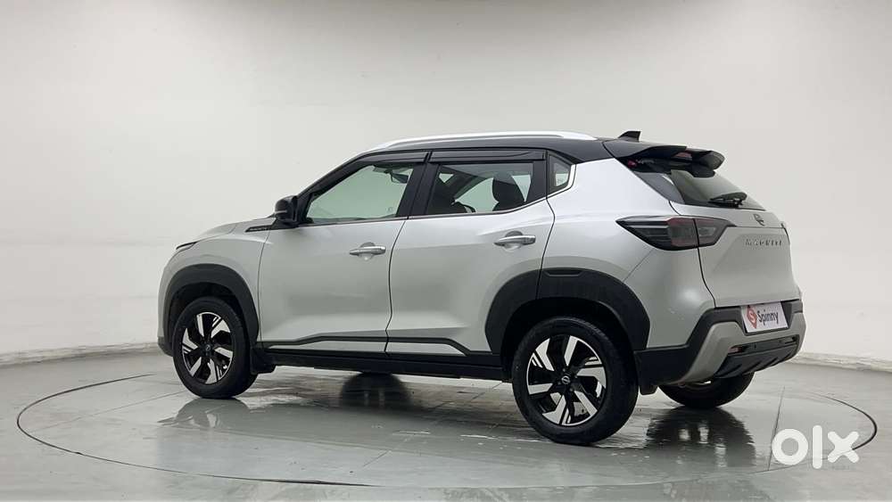 Nissan Magnite 1.0 Xv Premium Dual Tone, 2024, Petrol