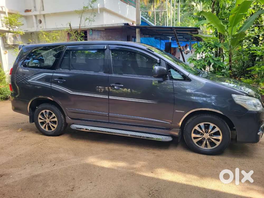 Toyota Innova 2.5 Gx 2015