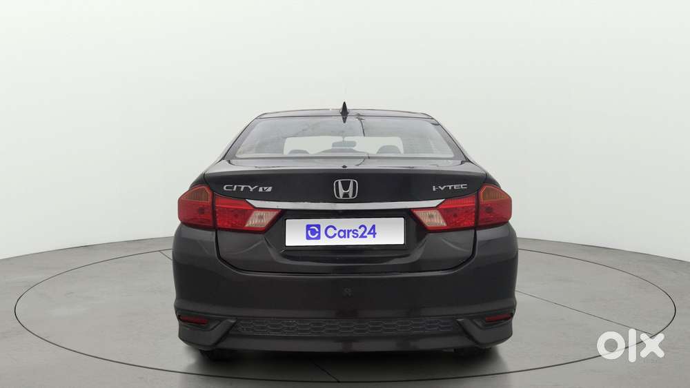 Honda City I-vtec V, 2018, Petrol