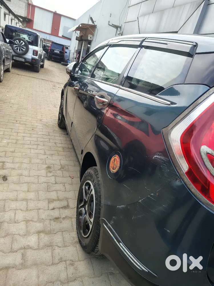 Mahindra Marazzo 1.5 M4 Plus 2018