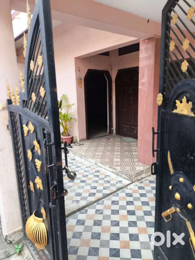 1 Room Available for Rent
