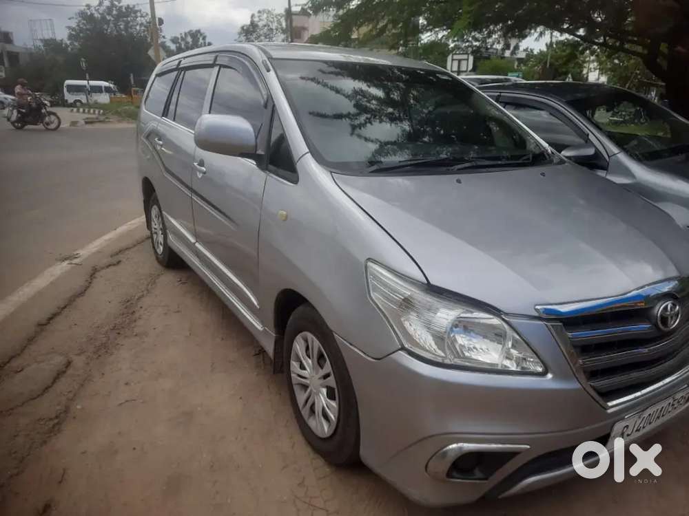 Toyota Innova 2015 Diesel 146000 Km Driven