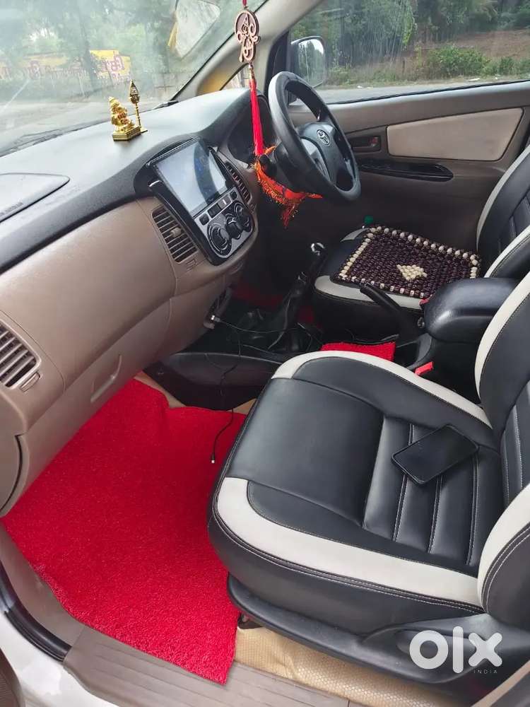 Toyota Innova 2.5 2016 T Board