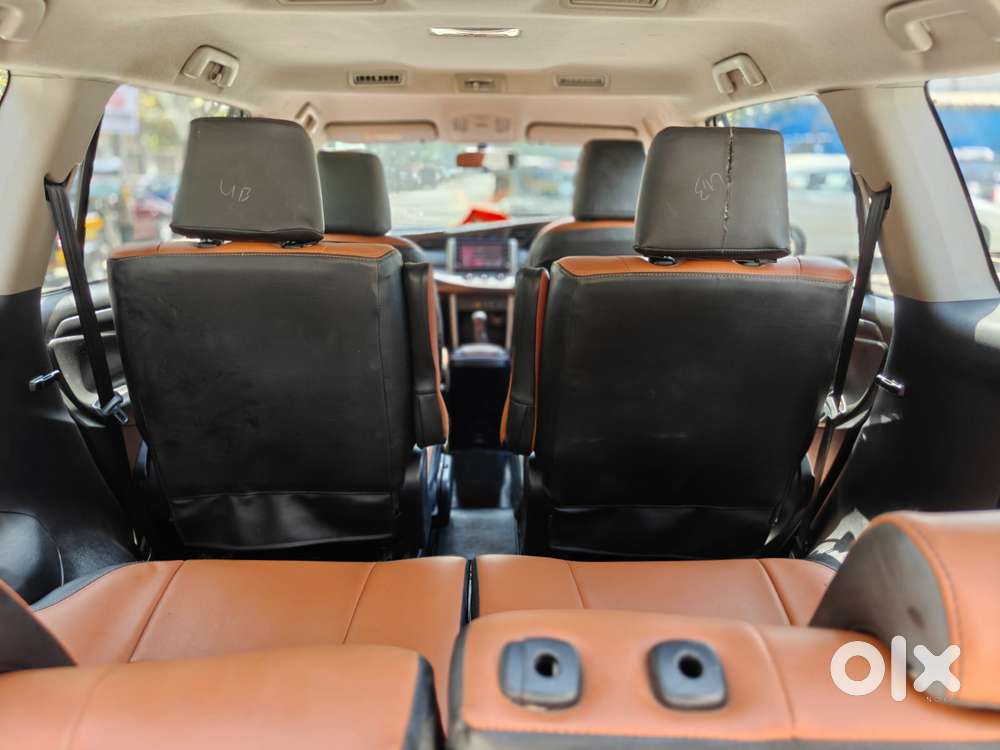 Toyota Innova Crysta