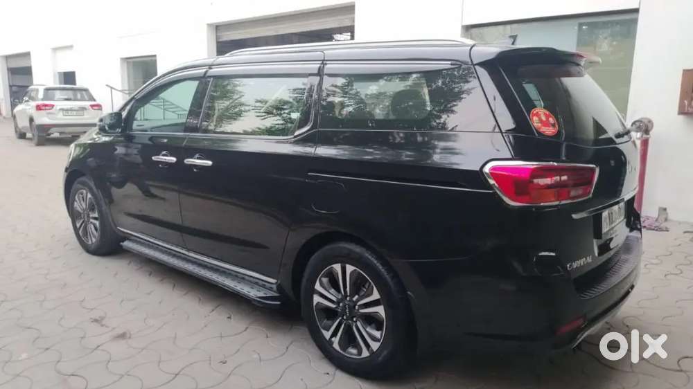 Kia Carnival Limousine Plus 2023 – Black (single Owner  Immaculate