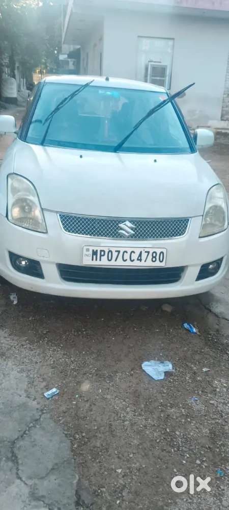 Maruti Suzuki Swift 2011 Cng & Hybrids 100000 Km Driven