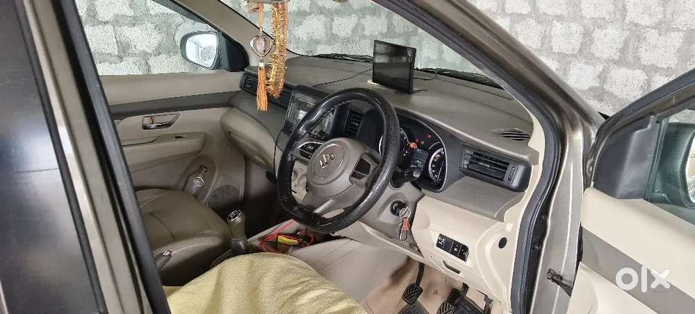 Maruti Suzuki Ertiga Vxi 2022