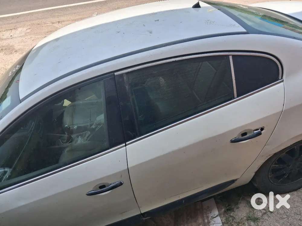 Renault Fluence 2012 Model Diesel Manual