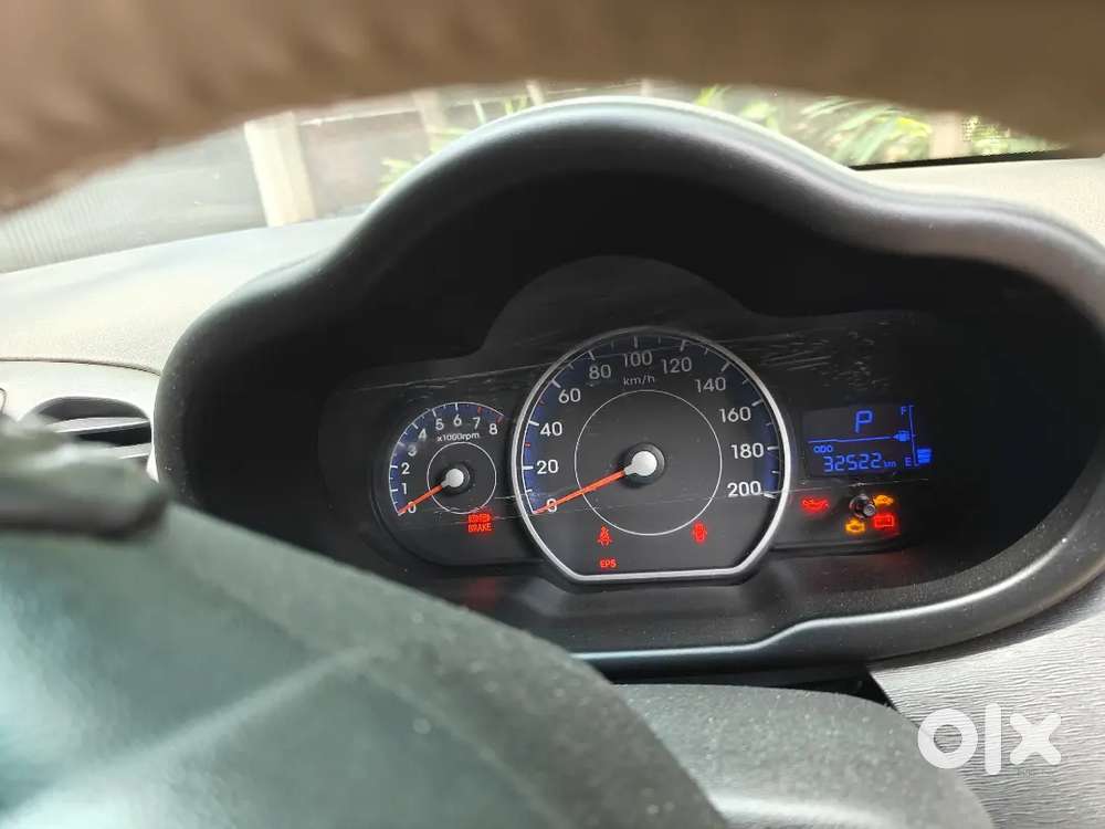 Hyundai I10 Sportz 2012