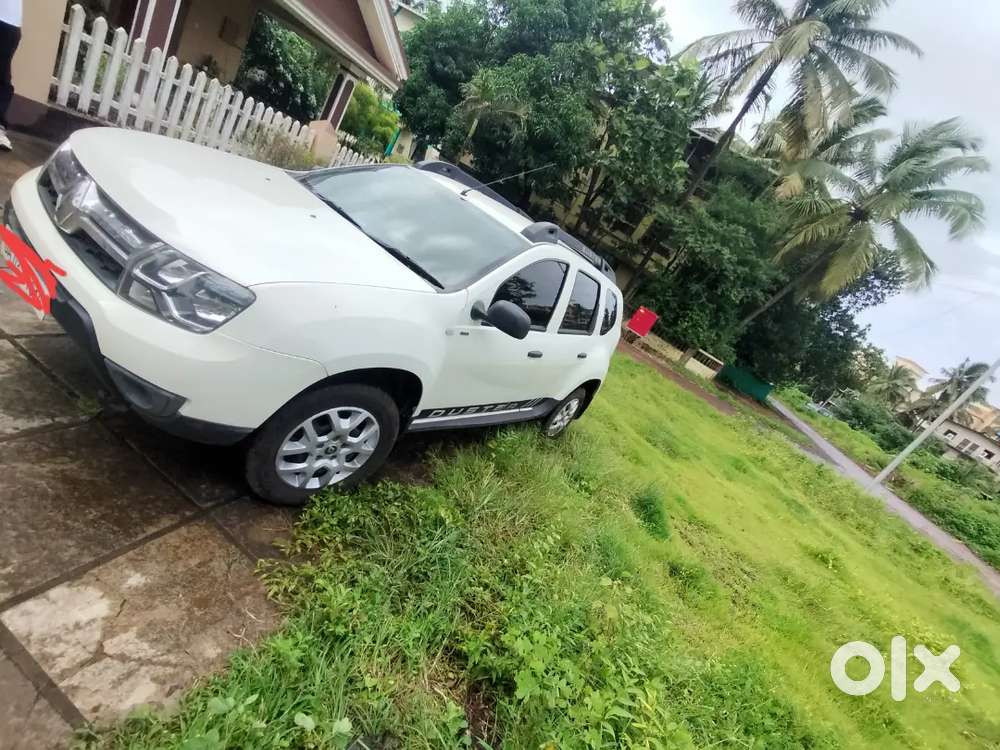 Renault Duster 2017 Petrol Manual