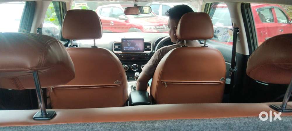 Hyundai Venue 1.0 Sx Turbo Imt, 2022, Petrol