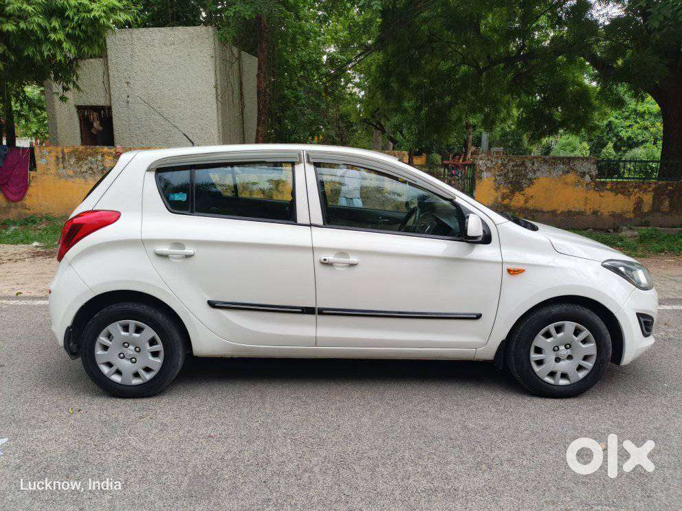Hyundai I20 Era 1.2 Bs-iv, 2013, Petrol