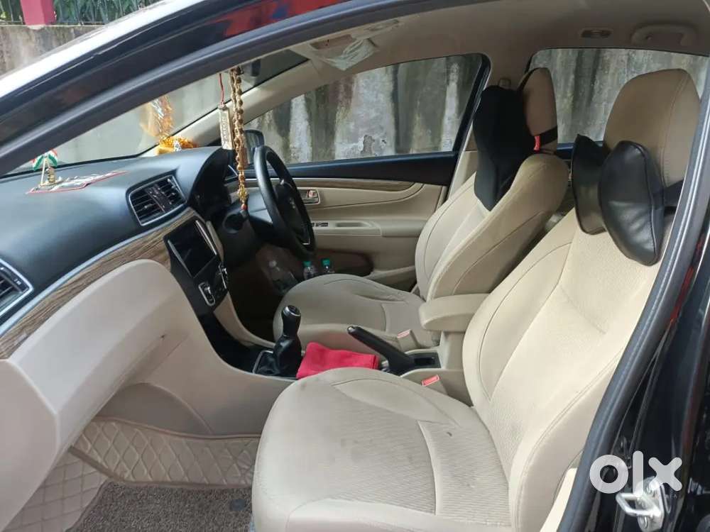 Maruti Suzuki Ciaz 1.5 Zeta Smart Hybrid 2022 Black Color