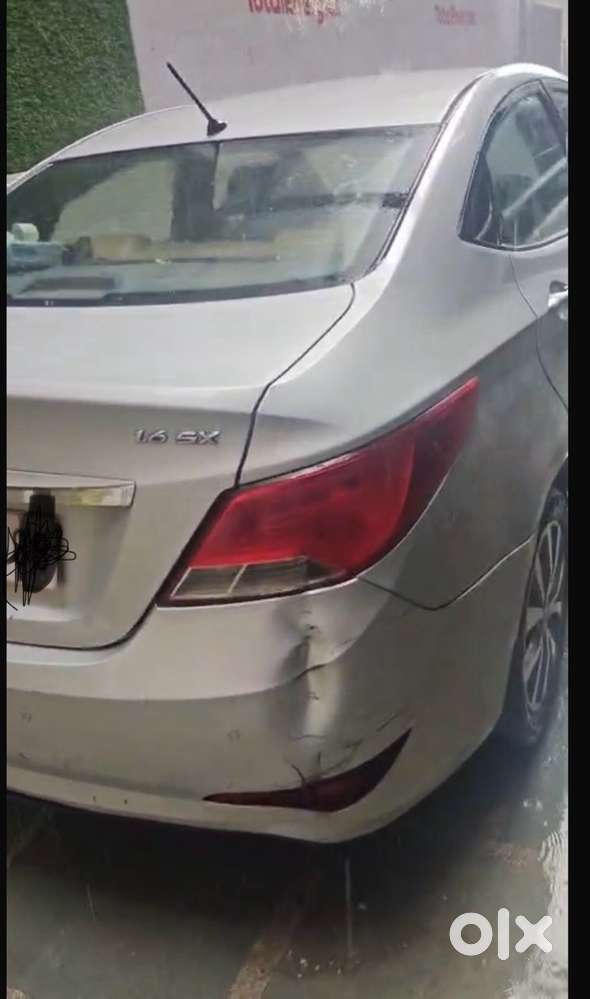 Hyundai Verna 2018 Petrol 75000 Km Driven