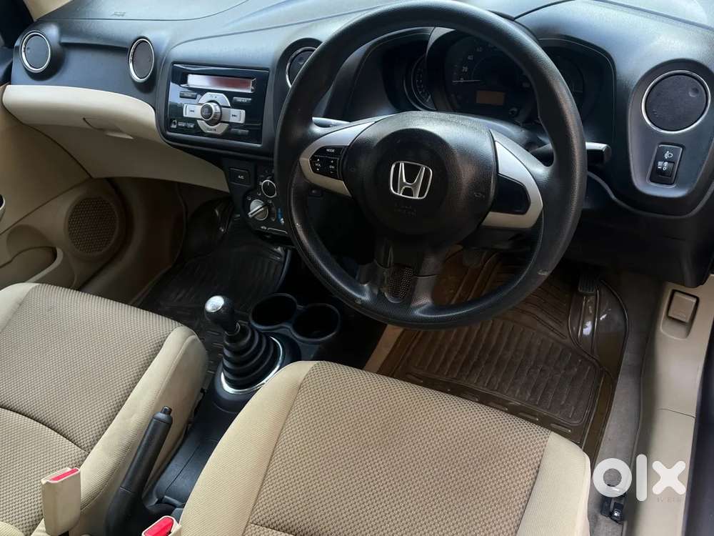 Honda Brio, 2015, Petrol