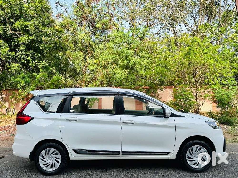 Maruti Suzuki Ertiga Vxi (o) Cng, 2025, Cng & Hybrids