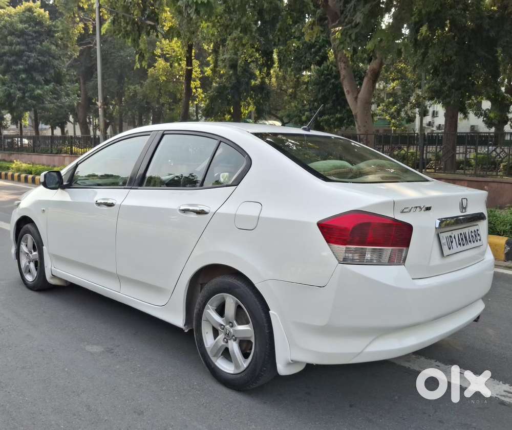 Honda City V At, 2011, Petrol