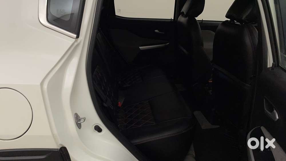 Nissan Magnite 1.0 Xv Dual Tone, 2021, Petrol