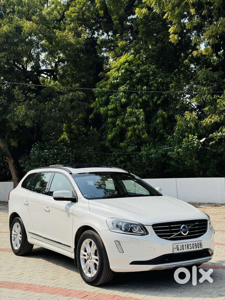Volvo Xc60 D5 Awd Automatic, 2016, Diesel