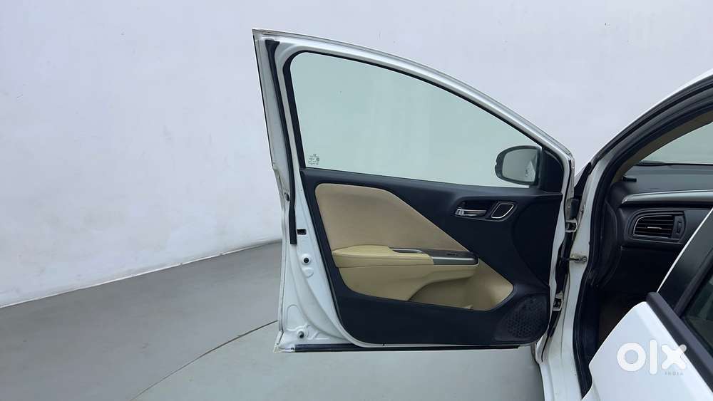 Honda City 1.5 Zx Cvt I-vtec, 2017, Petrol