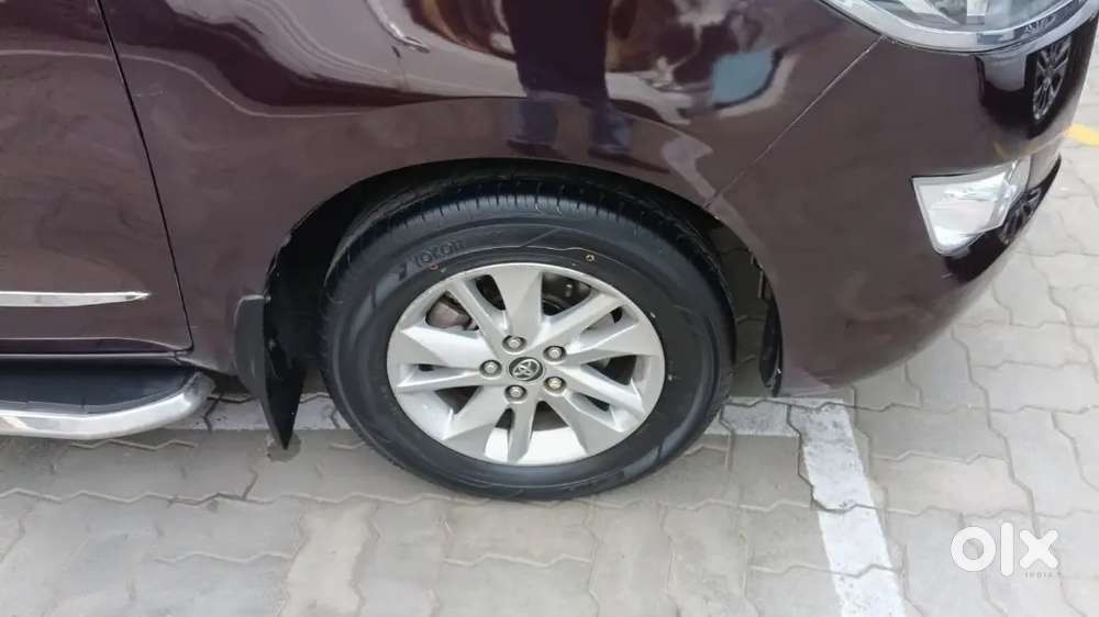 Toyota Innova Crysta 2016 Manual