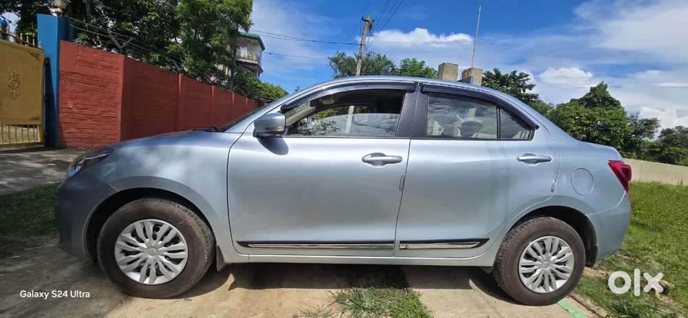 Maruti Suzuki Dzire 1.2 Vxi, 2024, Petrol
