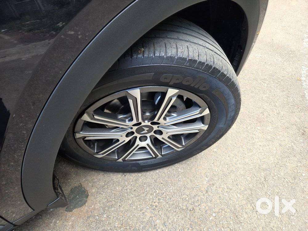 Mahindra Xuv700 2.2 Ax 7 Diesel Mt Str, 2023, Diesel