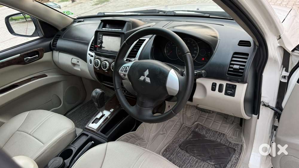 Mitsubishi Pajero Sport 4x2 Automatic, 2015, Diesel