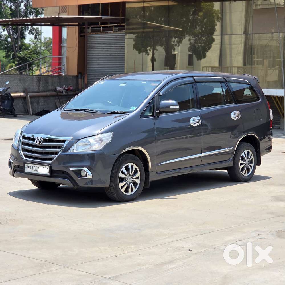 Toyota Innova, 2015