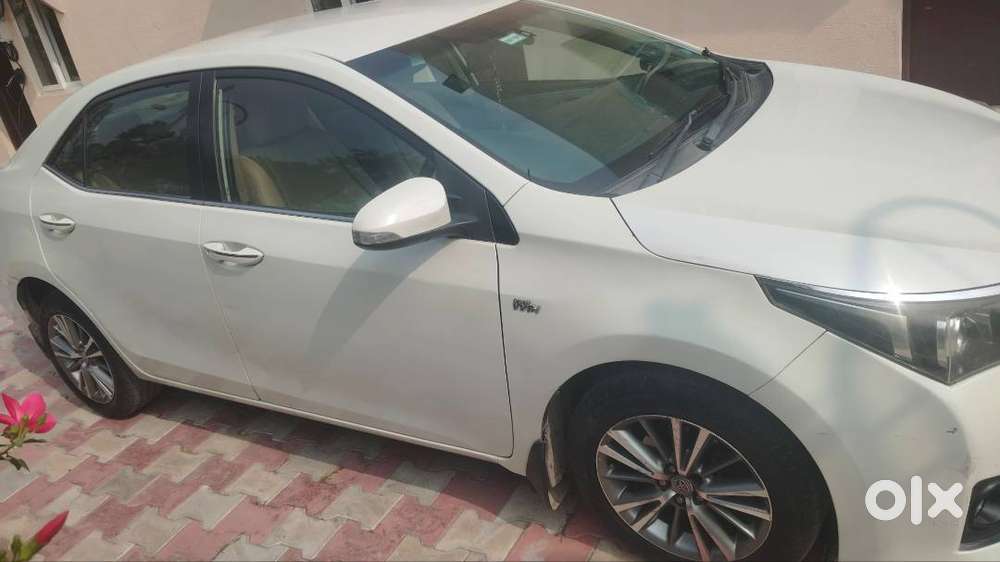 Toyota Corolla Altis Automatic 2017 Petrol 128995 Km Driven