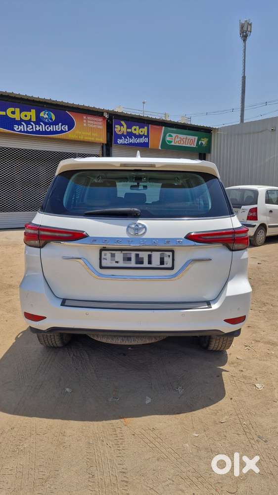Toyota Fortuner 4x2 At 2.8 Diesel, 2022, Diesel