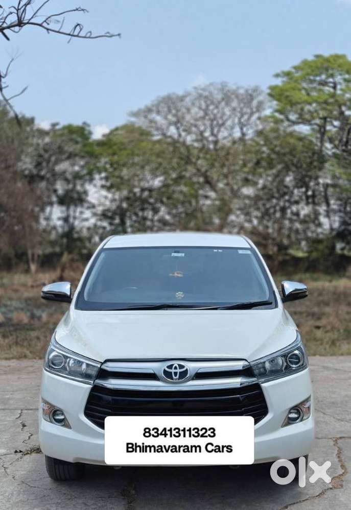 Toyota Innova Crysta 2.8z Automatic, 2017, Diesel