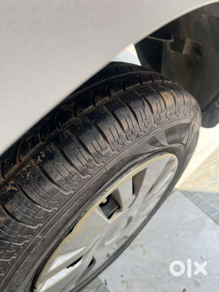 Maruti Suzuki Swift Dzire 2015