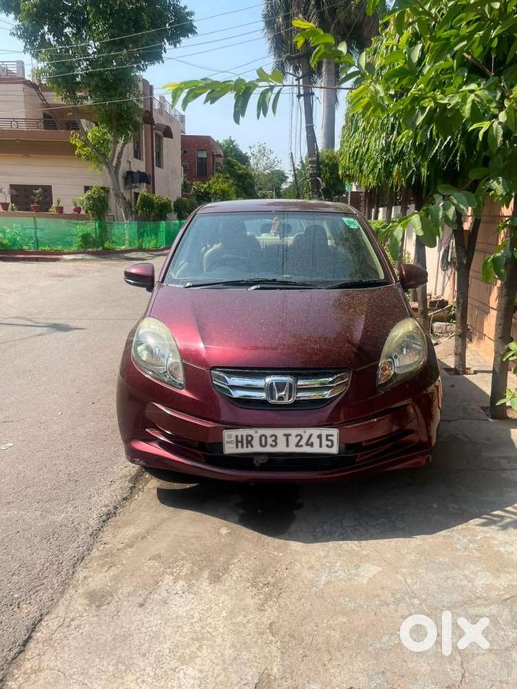 Honda Amaze 2015 Petrol 28000 Km Driven