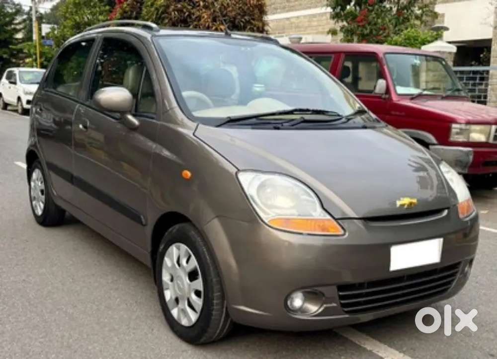 Chevrolet 2011 Petrol Well Maintained