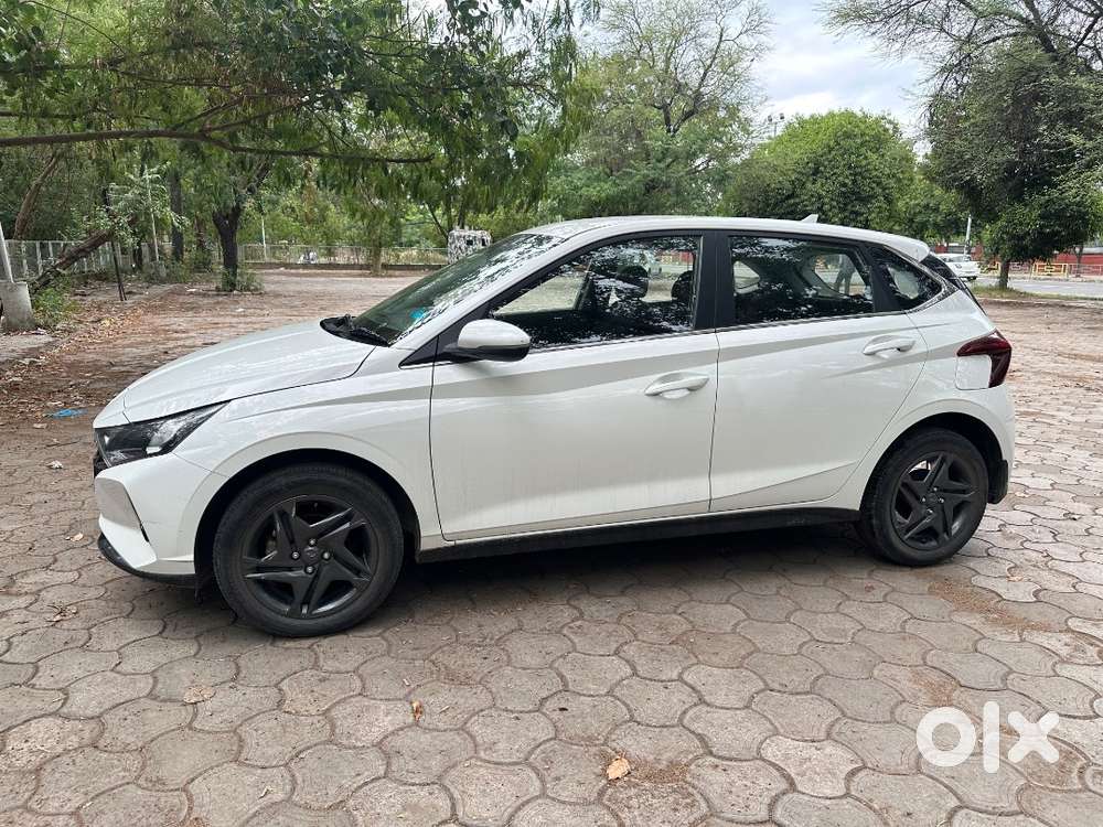 Hyundai I20 2021 Sportz  Automatic  Fancy Number  Well Maintained