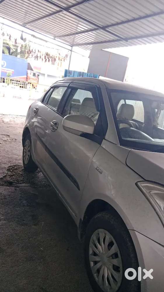Maruti Suzuki Swift Dzire 2015 Diesel 186000 Km Driven