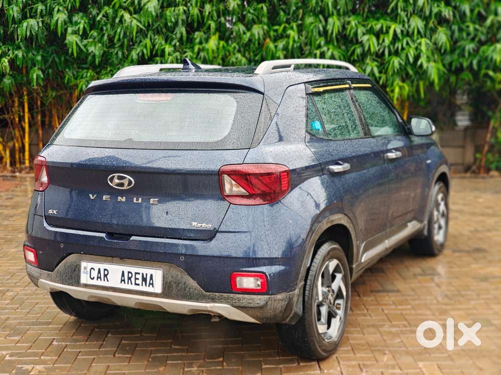 Hyundai Venue Sx+ At, 2020, Petrol