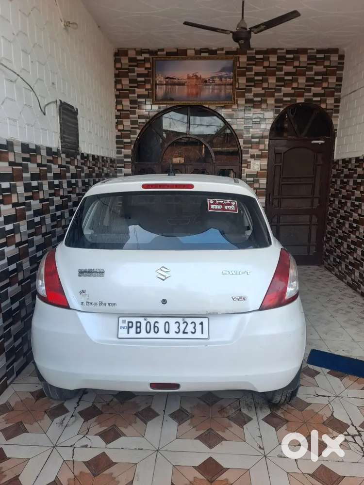 Maruti Suzuki Swift 2012 Diesel 140000 Km Driven