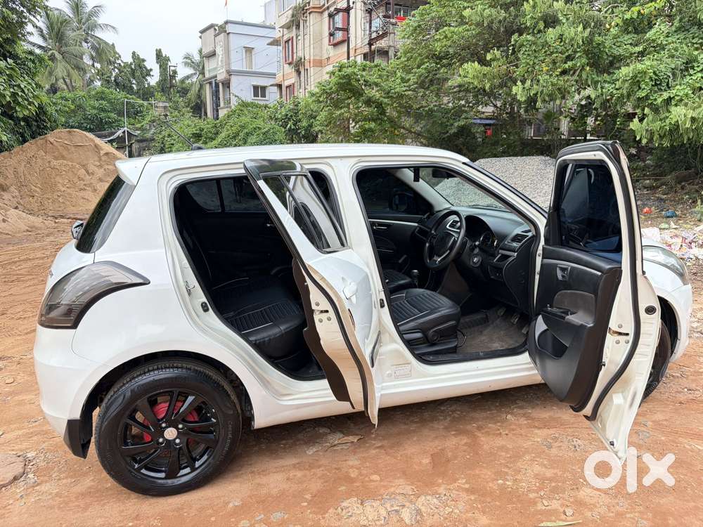 Maruti Suzuki Swift Zxi, 2014, Petrol