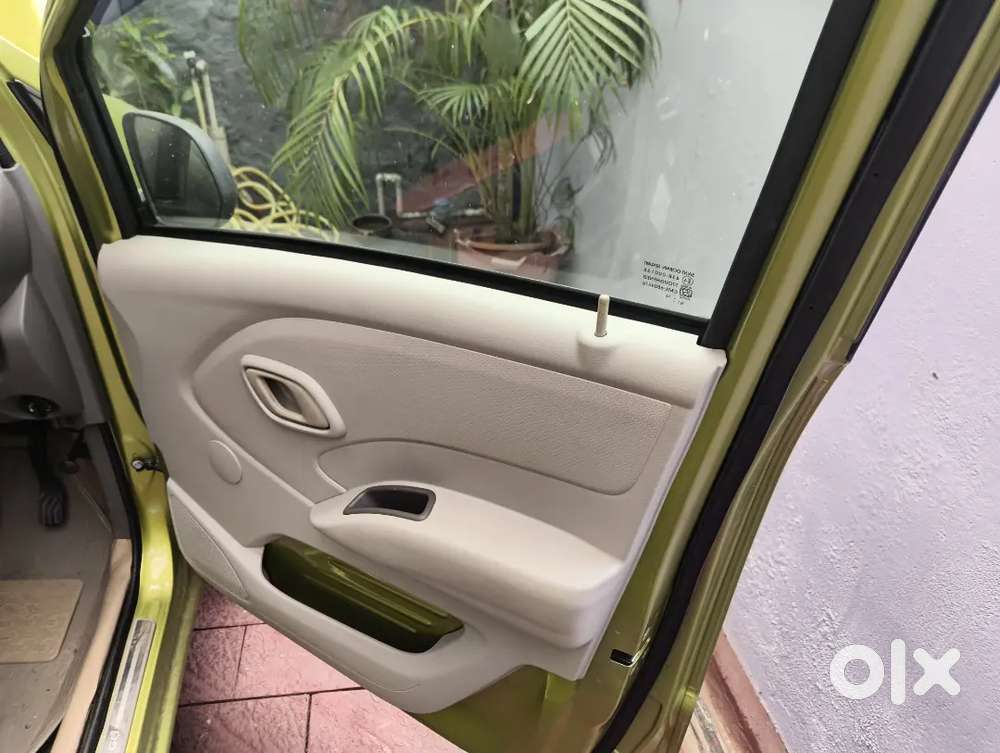 Datsun Redigo 2015 Petrol Well Maintained