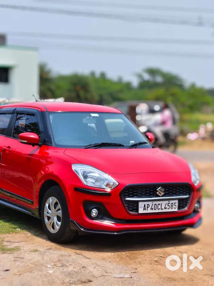 Maruti Suzuki Swift 2023 Petrol 18000 Km Driven