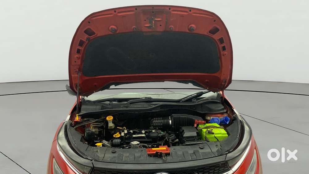 Tata Altroz Xz, 2020, Petrol