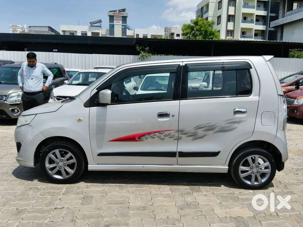 Maruti Suzuki Stingray Vxi Optional, 2017, Cng & Hybrids